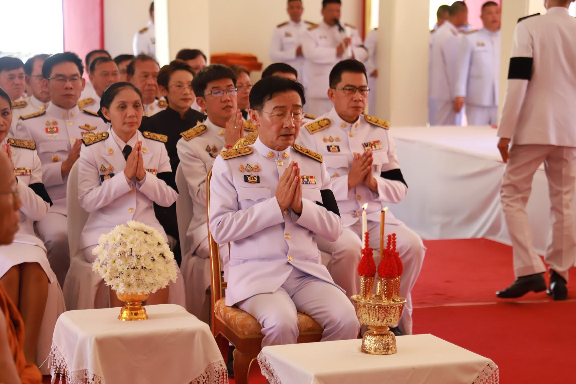 title - ส.ป.ก.ยโสธร ร่วมงานพิธีทางศาสนา ถวายเป็นพระกุศล แด่สมเด็จพระเจ้าลูกเธอ  เจ้าฟ้าพัชรกิติยาภา นเรนทิราเทพยวดี กรมหลวงราชริณีสิริพัชร มหาวัชราชธิดา  ในวาระครบ 15 วัน (ปัณรสมวาร) ณ พระอุโบสถ วัดศรีธรรมมาราม (พระอารามหลวง)